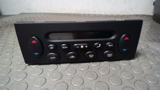 Foto: HEIZUNGSBETÄTIGUNG eines Rover 75 Tourer 2.0 CDTi CLX