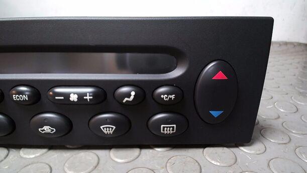 Foto: HEIZUNGSBETÄTIGUNG eines Rover 75 Tourer 2.0 CDTi CLX