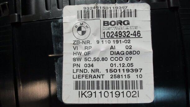 Foto: KOMBIINSTRUMENT / TACHOEINHEIT eines BMW 116i CLX