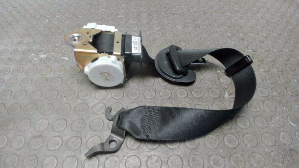 Foto: SICHERHEITSGURT VORNE  LINKS ( 4/5 TÜRER ) eines BMW 116i SX