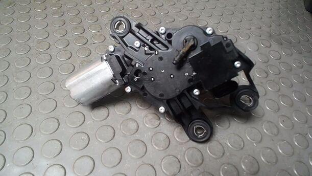 Foto: SCHEIBENWISCHERMOTOR HINTEN ( VARIANT ) eines VW Golf Variant 1.4 TSI