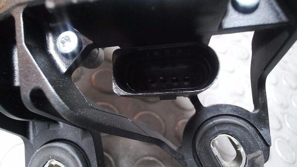 Foto: SCHEIBENWISCHERMOTOR HINTEN ( VARIANT ) eines VW Golf Variant 1.4 TSI