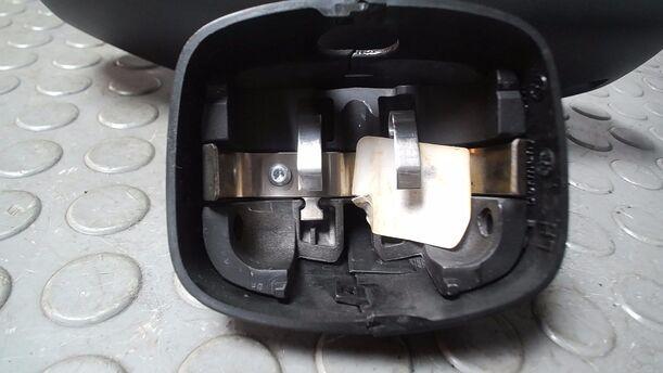 Foto: INNENSPIEGEL AUTOMATISCH ABBLENDBAR eines VW Golf Variant 1.4 TSI XL