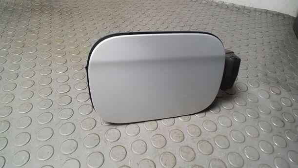 Foto: TANKKLAPPE/ TANKDECKEL ( VARIANT ) eines VW Golf Variant 1.4 TSI XL