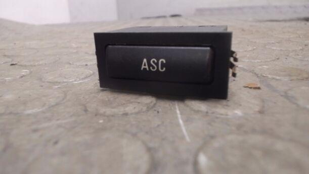 Foto: SCHALTER ASC ABSCHALTUNG eines BMW 318 Ci