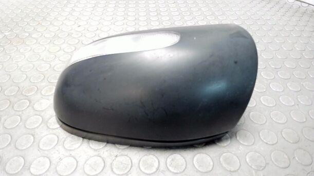 Foto: AUSSENSPIEGELKAPPE LINKS ( MIT BLINKER ) eines Mercedes-Benz C 180 T Kompressor Edition Exclusive