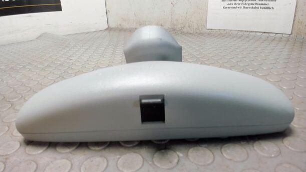 Foto: INNENSPIEGEL eines Mercedes-Benz C 180 T Kompressor