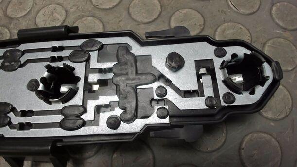 Foto: LAMPFENTRÄGER HINTEN eines Mercedes-Benz C 180 T Kompressor