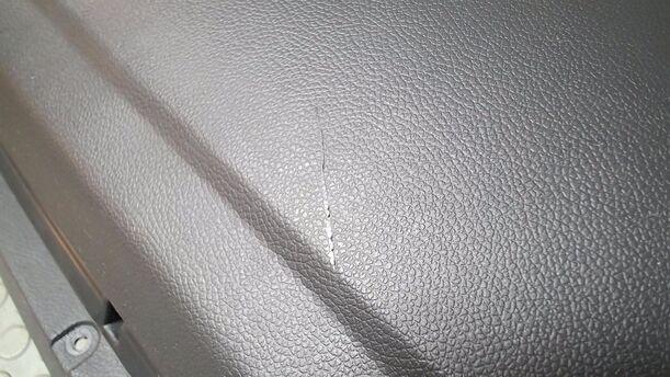 Foto: HANDSCHUHFACH eines VW Golf Variant 1.4 TSI