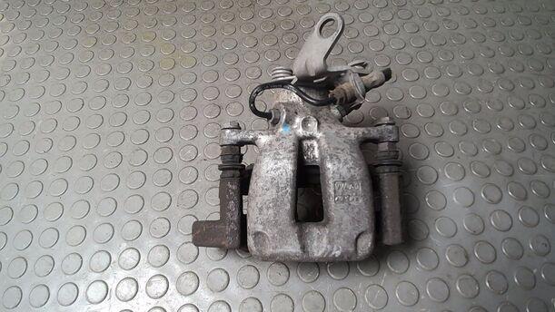 Foto: BREMSSATTEL HINTEN LINKS ( TRW ) eines VW Golf Variant 1.4 TSI GL