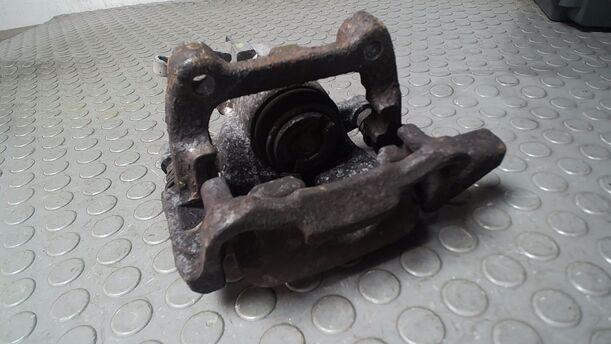 Foto: BREMSSATTEL HINTEN LINKS ( TRW ) eines VW Golf Variant 1.4 TSI GL