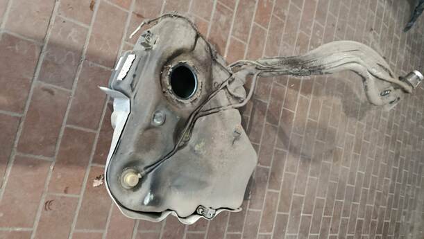 Foto: KRAFTSTOFFTANK ( VARIANT ) eines VW Golf Variant 1.4 TSI