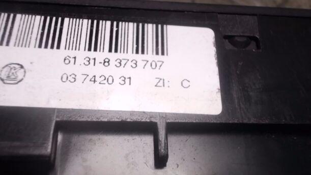 Foto: SCHALTER MITTELKONSOLE eines BMW 520d touring