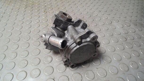 Foto: PUMPE SERVOLENKUNG/ SERVOPUMPE eines BMW 523i touring
