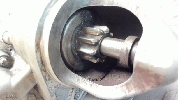 Foto: ANLASSER / STARTER eines Opel Astra 1.6 Caravan