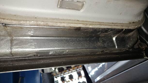 Foto: TÜR HINTEN LINKS ( AVANT ) eines Audi A6 Avant 2.5 TDI quattro