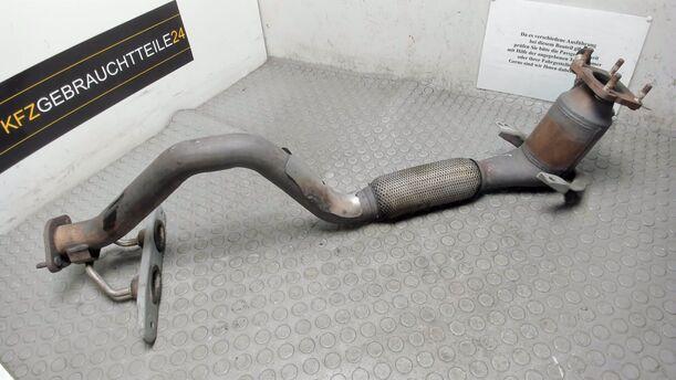 Foto: AUSPUFF VORNE / KATALYSATOR eines VW Golf Plus 1.4