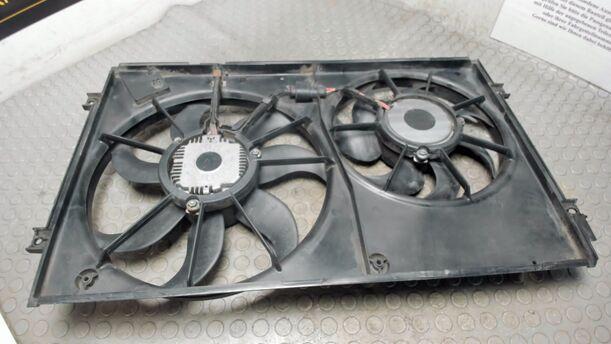 Foto: ELEKTROLÜFTER eines VW Golf Plus 1.4