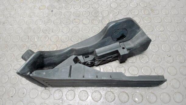 Foto: GASPEDAL eines VW Golf Plus 1.4