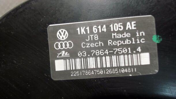 Foto: BREMSKRAFTVERSTÄRKER eines VW Golf Plus 1.4