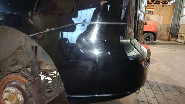 Foto: STOSSFÄNGER / STOßSTANGE HINTEN eines Mazda 5 1.8