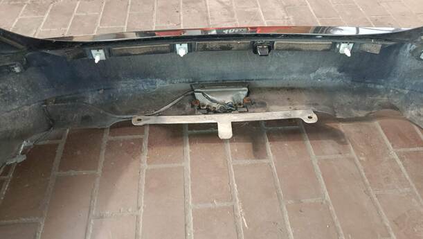 Foto: STOSSFÄNGER / STOßSTANGE HINTEN eines Mazda 5 1.8