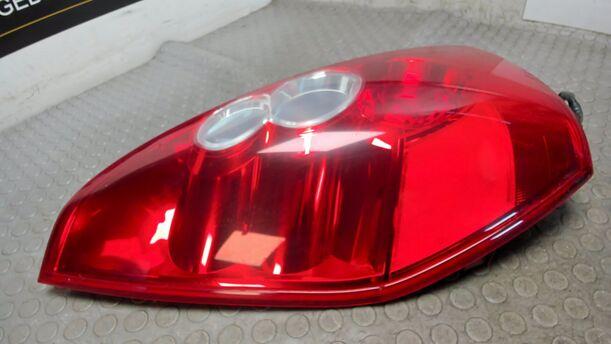 Foto: HECKLEUCHTE / RÜCKLICHT LINKS eines Mazda 5 1.8