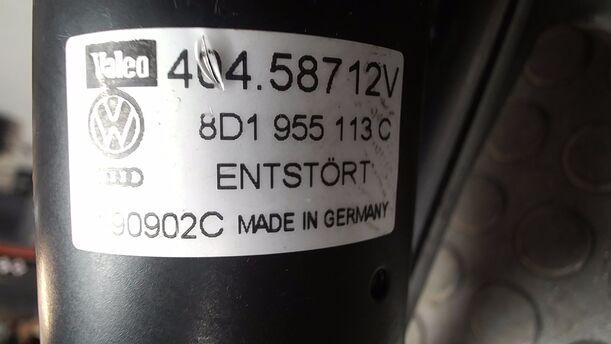 Foto: SCHEIBENWISCHERMOTOR VORN eines Audi A6 Avant 2.5 TDI quattro
