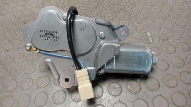 Foto: SCHEIBENWISCHERMOTOR HINTEN eines Mazda 5 1.8