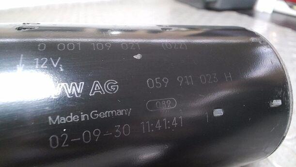 Foto: ANLASSER ( BOSCH / AUTOMATIK ) eines Audi A6 Avant 2.5 TDI quattro