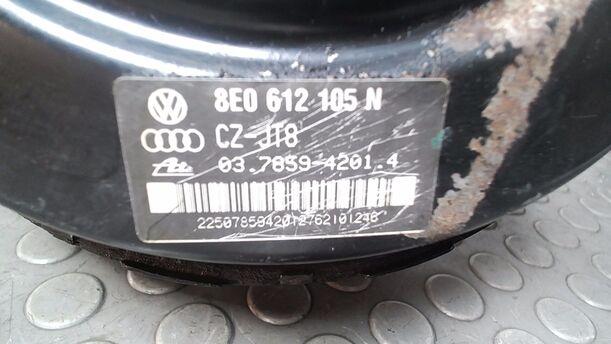 Foto: BREMSKRAFTVERSTÄRKER ( ATE ) eines Audi A6 Avant 2.5 TDI quattro
