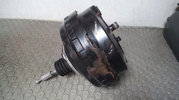 Foto: BREMSKRAFTVERSTÄRKER ( ATE ) eines Audi A6 Avant 2.5 TDI quattro