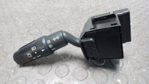 Foto: KOMBISCHALTER / BLINKERSCHALTER eines Mazda 5 1.8