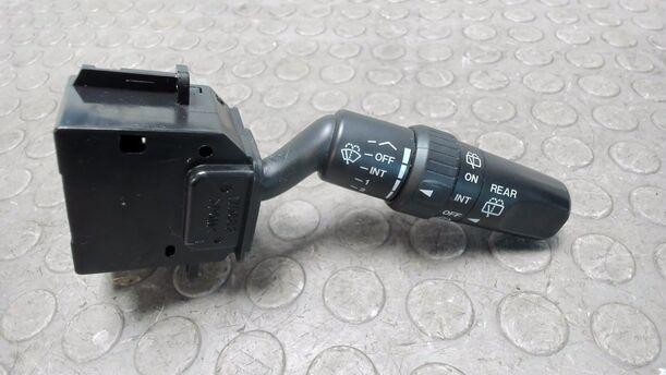 Foto: SCHEIBENWISCHERSCHALTER eines Mazda 5 1.8