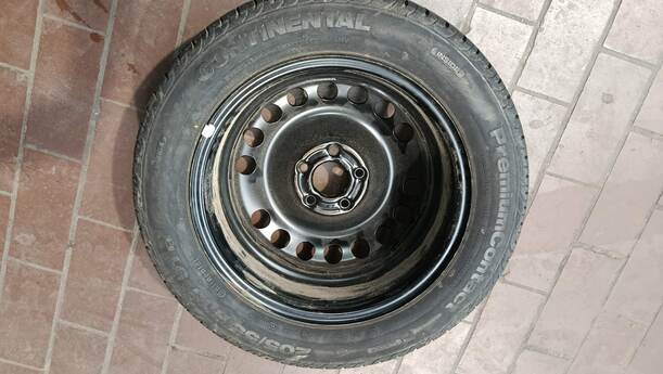 Foto: NOTRAD / ERSATZRAD eines Opel Astra 1.6 Caravan