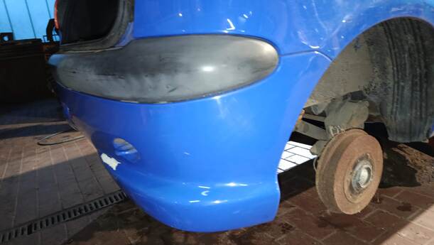Foto: STOSSFÄNGER / STOßSTANGE HINTEN (SPORT) eines Peugeot 206 60