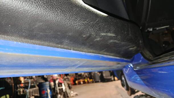 Foto: TÜR VORNE LINKS ( 2/3 TÜRER ) eines Peugeot 206 60