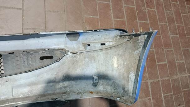 Foto: STOSSFÄNGER / STOßSTANGE VORNE eines Peugeot 206 60