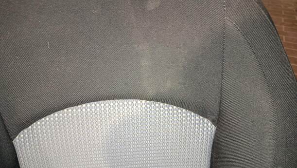 Foto: SITZ VORNE LINKS / FAHRERSITZ eines Peugeot 206 60