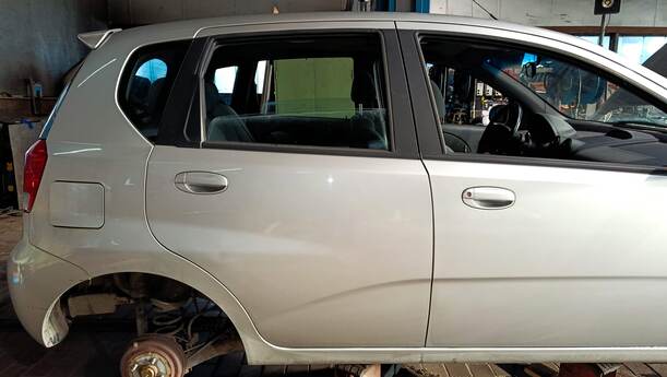 Foto: TÜR HINTEN RECHTS eines Chevrolet Kalos 1.4 16V