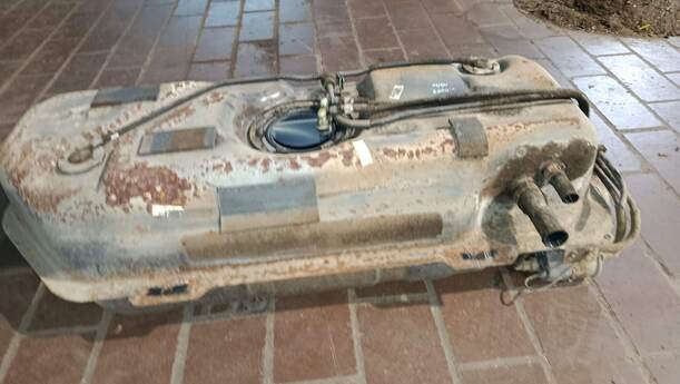 Foto: KRAFTSTOFFTANK eines Chevrolet Kalos 1.4 16V