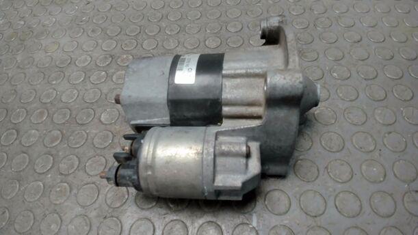 Foto: ANLASSER / STARTER eines Peugeot 206 60
