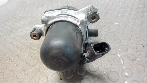 Foto: ABGASLUFTPUMPE eines Peugeot 206 60