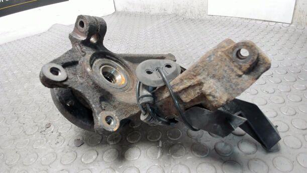 Foto: ACHSSCHENKEL VORNE LINKS eines Peugeot 206 60