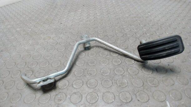 Foto: GASPEDAL eines Peugeot 206 60 Viva X