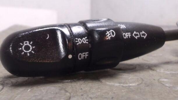 Foto: BLINKERSCHALTER / KOMBISCHALTER LINKS eines Chevrolet Kalos 1.4 16V