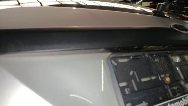 Foto: HECKKLAPPE / HECKDECKEL ( SCHRÄGHECK ) eines Ford Focus Viva X