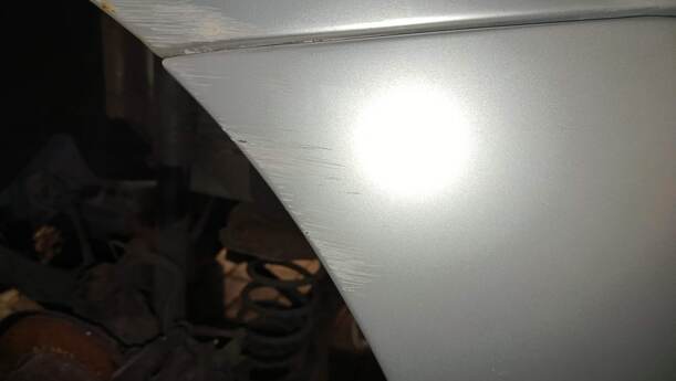 Foto: STOSSFÄNGER / STOßSTANGE HINTEN eines Ford Focus Viva X