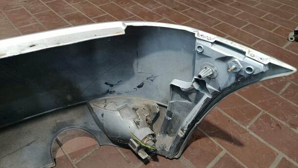 Foto: STOSSFÄNGER / STOßSTANGE HINTEN eines Ford Focus Viva X
