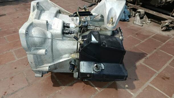 Foto: SCHALTGETRIEBE 5 GANG eines Ford Focus Viva X